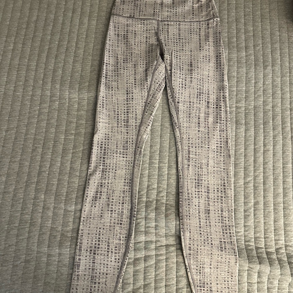 Lululemon Gray Leggings 28 align